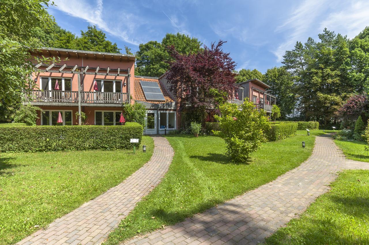 Bio- und Gesundheitshotel Gutshaus Stellshagen Exterior foto